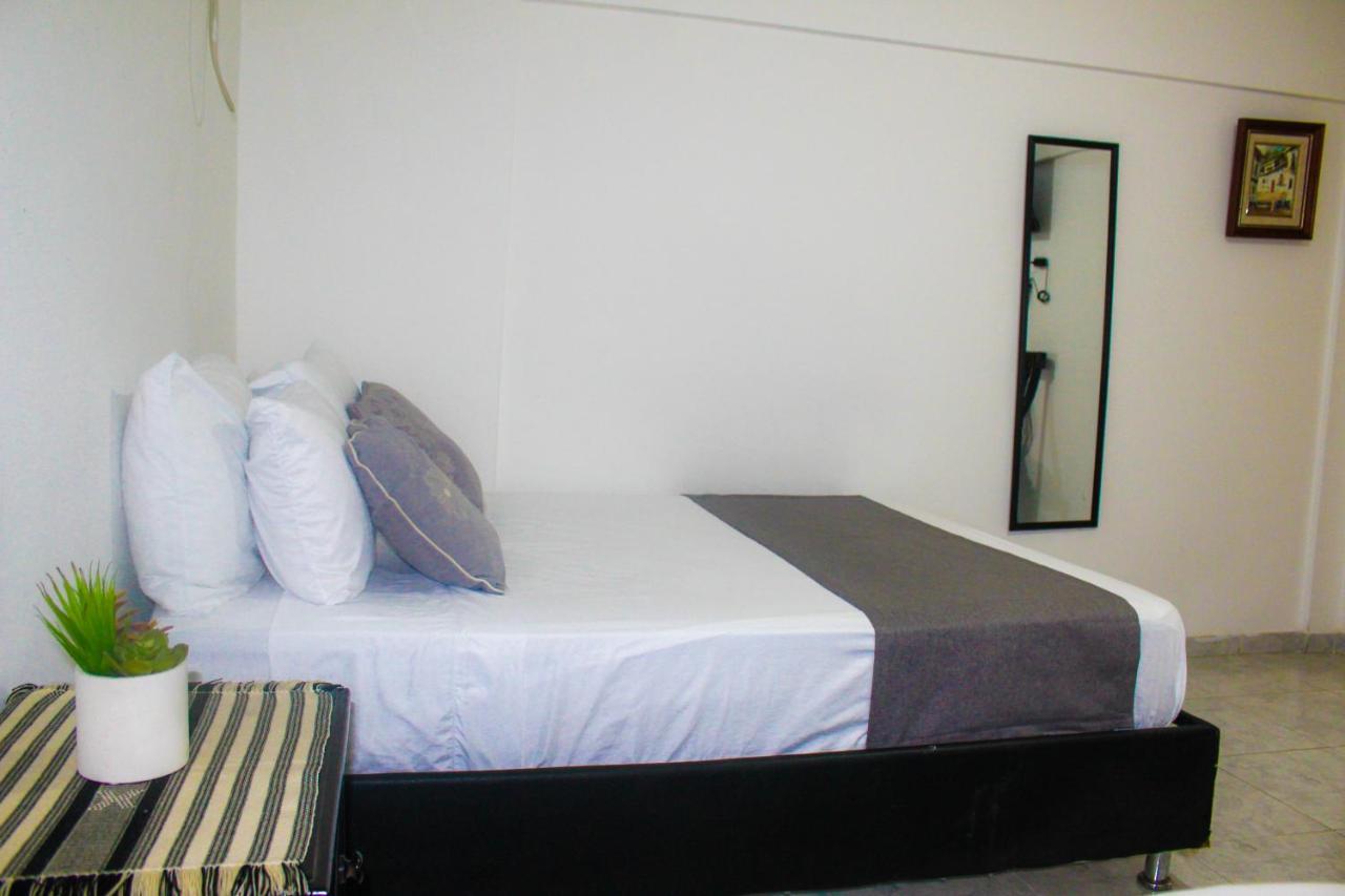 בארנקווילה Hotel Poblado Suite מראה חיצוני תמונה